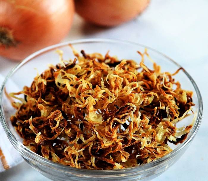 طرز تهیه پیاز داغ مجلسی